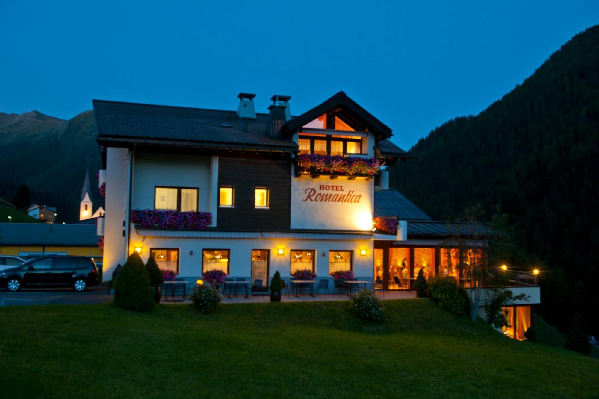 Hotel Romantica Samnaun Exterior photo